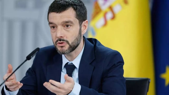 El ministro de Consumo en una comparecencia