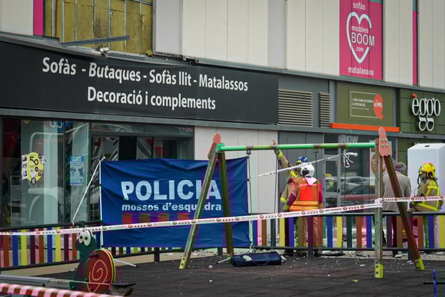Un muerto por el derrumbe en el Centro Comercial de Sabadell