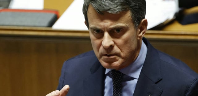 "La lutte contre l'immigration clandestine doit être une priorité", a lancé le ministre des Outre-mer Manuel Valls au Sénat le 20 mai 2025 (en photo, le 20 janvier à l'Assemblée nationale à Paris)