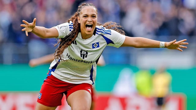 Angreiferin Lisa Baum vom Hamburger SV 