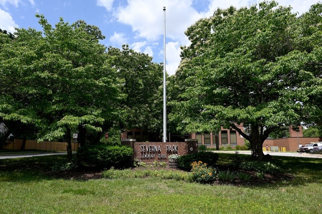 Severna Park Elementary School. (Paul W. Gillespie/Staff photo)