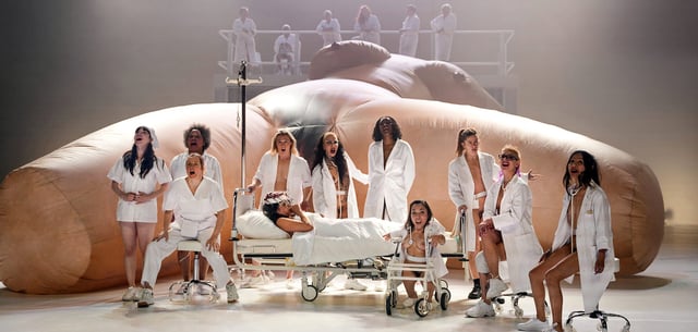 Am Ende ein Krankenschwestern-Musical