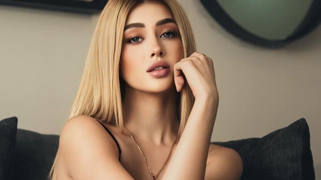 Valeria Márquez modeling on Instagram