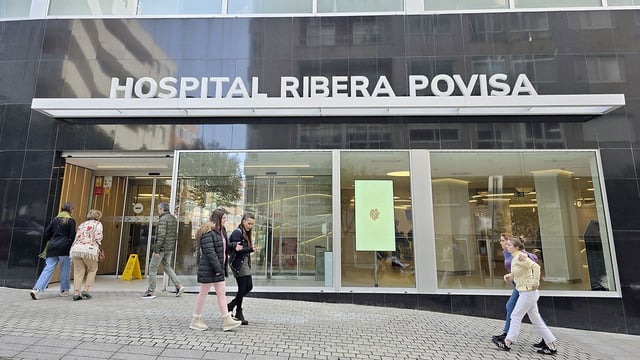 Vista exterior del Hospital Ribera Povisa, en Vigo.