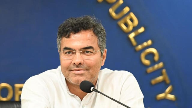 Delhi PWD minister Parvesh Verma. (HT)