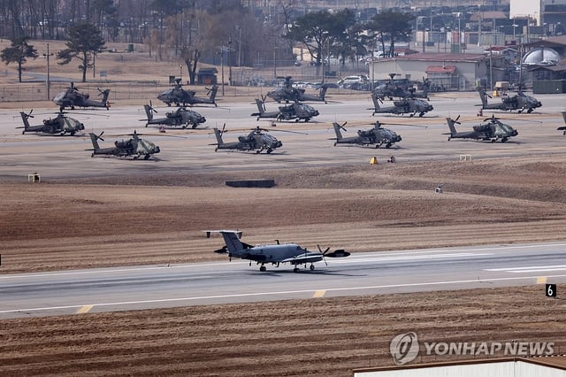 This file photo, taken March 10, 2025, shows military aircraft at Camp Humphreys, a U.S. military base in Pyeongtaek, 65 kilometers south of Seoul. (Yonhap)