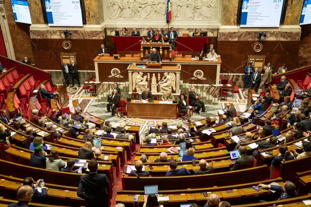 Après onze heures de débats, les députés ont adopté l’article 6 de la loi créant une « aide à mourir », jeudi 22 mai 2025.