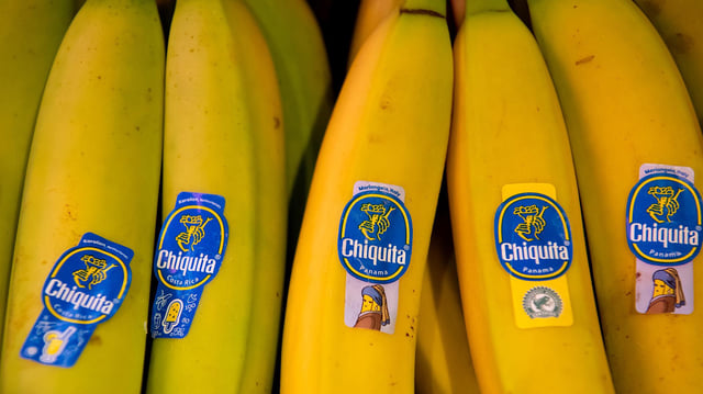 Bananen mit Chiquita-Aufklebern