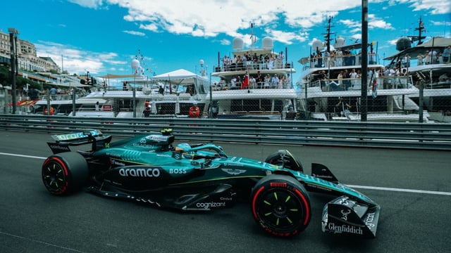 Fernando Alonso, durante los libres en Mónaco.