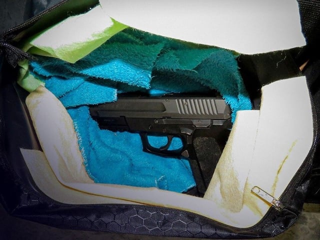  Police seized fentanyl and an illegal handgun during a search of a Vancouver property in February 2025.