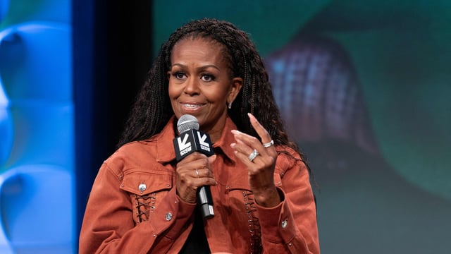 Former US First Lady Michelle Obama sparked divorce rumors with her 'flirty' conversation with a billionaire 