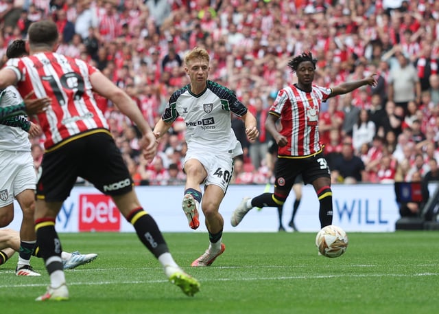 Soccer Football - Championship - Play-Off Final - Sheffield United v Sunderland - Wembley Stadium, London, Britain - May 24, 2025 Sunderland's Tom Watson scores their second goal REUTERS/Hannah Mckay