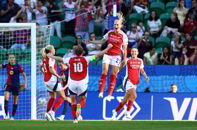 Soccer Football - Women's Champions League - Final - Arsenal v FC Barcelona - Estadio Jose Alvalade, Lisbon, Portugal - May 24, 2025 Arsenal's Stina Blackstenius celebrates scoring their first goal with Beth Mead and Kim Little REUTERS/Pedro Nunes