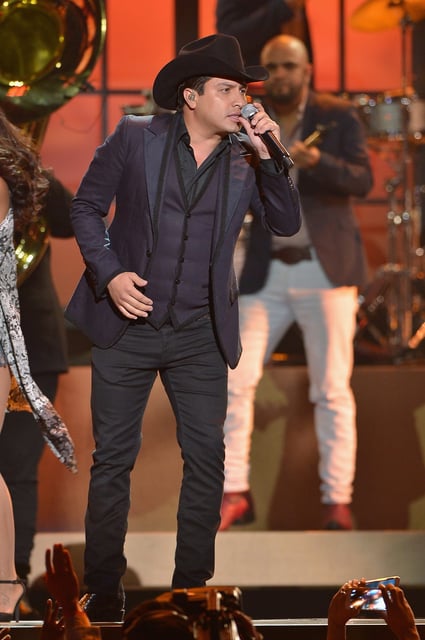 Julion Alvarez performs onstage at the 2015 Billboard Latin Music Awards presented bu State Farm on Telemundo at Bank United Center on April 30, 2015 in Miami, Florida. (Photo by Rodrigo Varela/Getty Images)