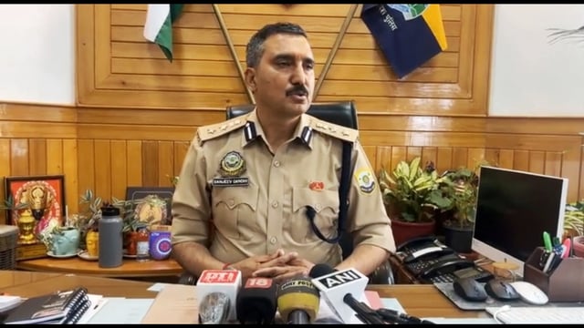 Shimla superintendent of police (SP) Sanjeev Gandhi during a press conference at his office in Shimla on Saturday. (HT Photo)