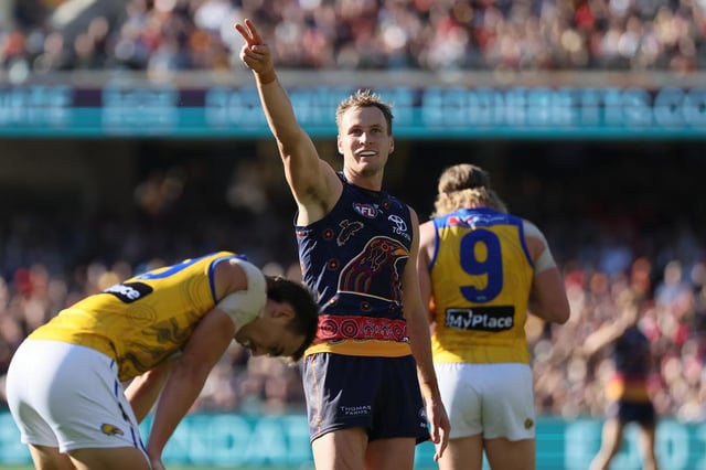 The Eagles were torched by the Crows.