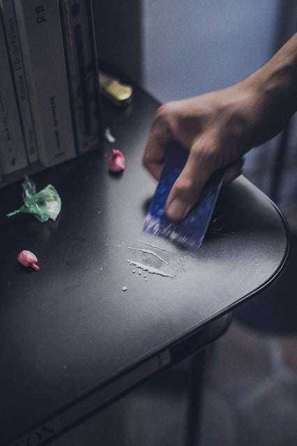 Paris, le 9 septembre 2022, lors d'une soirée à base de 3-MMC (méthylméthcathinone) organisée avant de partir en boîte de nuit.