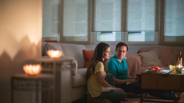 Ivana Baquero es Maje y Tristán Ulloa as Salva en la película 'La viuda negra' d Netflix, que repasa el Caso Maje.