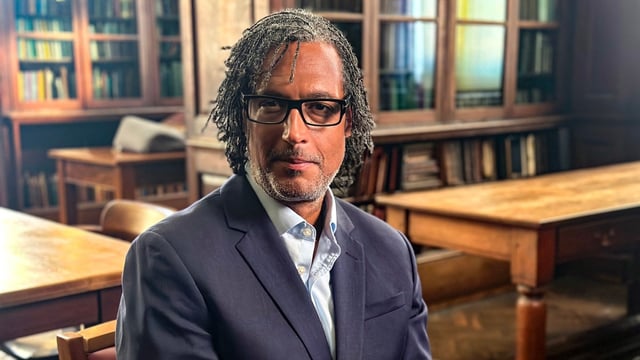 David Olusoga said that schools should be prepared to support pupils who might feel uncomfortable, rather than shying away from using difficult books