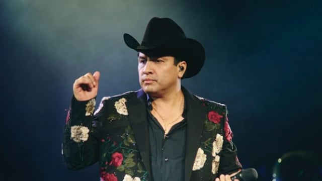 Who is Julión Álvarez? Mexican singer's US concert postponed after his, bandmates' work visas were revoked (lospasosdejulion/Instagram)