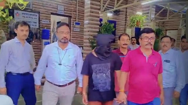 Scooterist who killed car dealer in road rage on EEH arrested