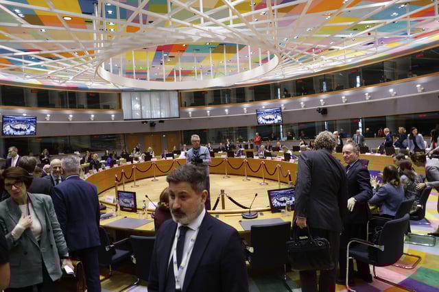 A general view of the round table during a meeting of the general affairs ministers at the European Council building in Brussels, Tuesday, May 27, 2025. (AP Photo/Omar Havana)