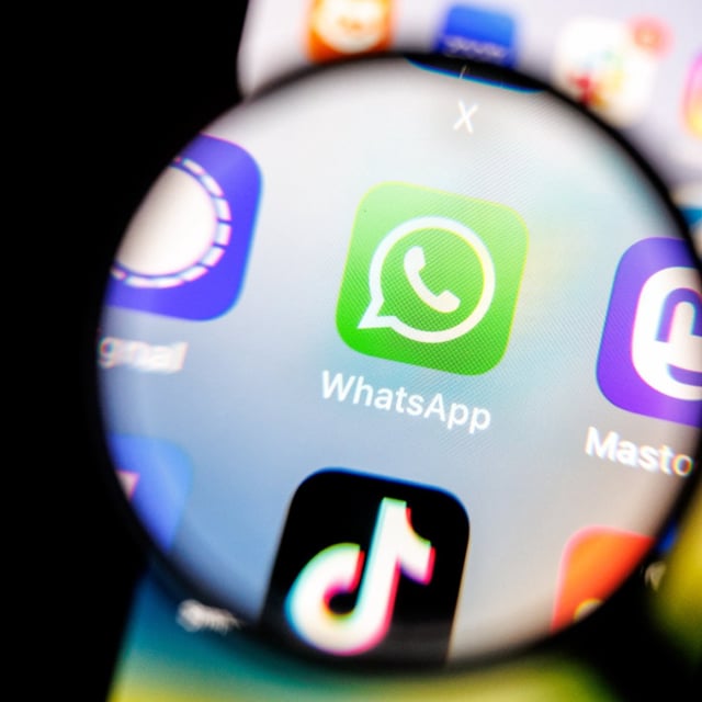 Has Meta finally realized that some WhatsApp users also have iPads?
