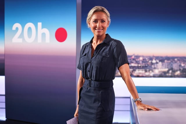 France Télévisions a annoncé mardi 27 mai 2025 qu’Anne-Sophie Lapix (ici en 2023) allait quitter mi-juillet la présentation du journal télévisé de 20 h 00 sur France 2.