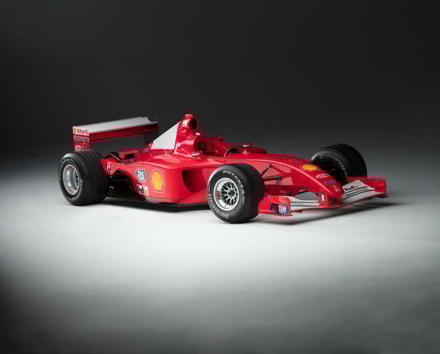 Schumachers Ferrari von 2001 wurde versteigert.