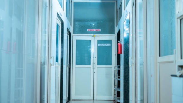 OPERATION THEATRE