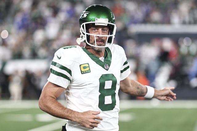 Aaron Rodgers #8 of the New York Jets reacts prior to a game against the Buffalo Bills at MetLife Stadium on September 11, 2023 in East Rutherford, New Jersey.