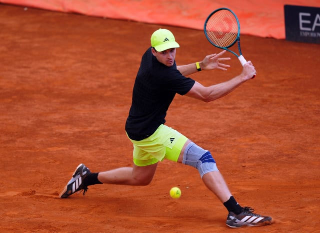 Tennis - Italian Open - Foro Italico, Rome, Italy - May 13, 2025 Poland's Hubert Hurkacz in action during his round of 16 match against Czech Republic's Jakub Mensik REUTERS/Aleksandra Szmigiel/File Photo