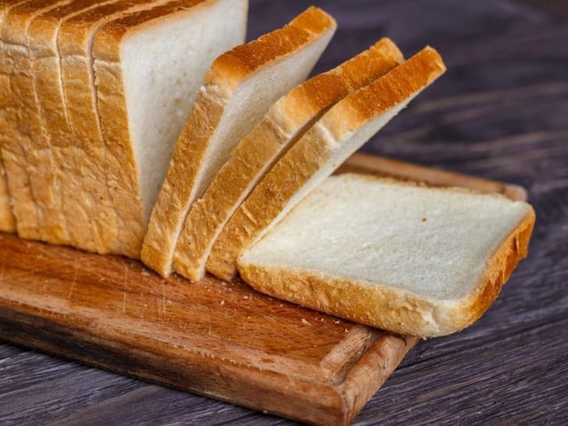 Sliced white bread.