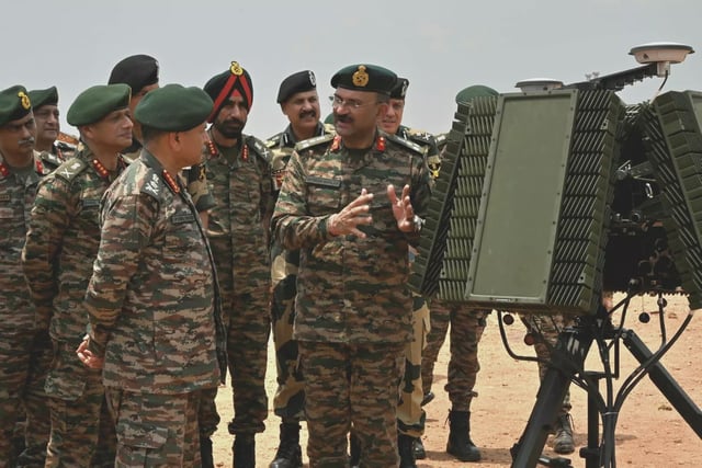 COAS General Dwivedi witnesses demonstration of indigenous weapons at Babina Field Firing Ranges