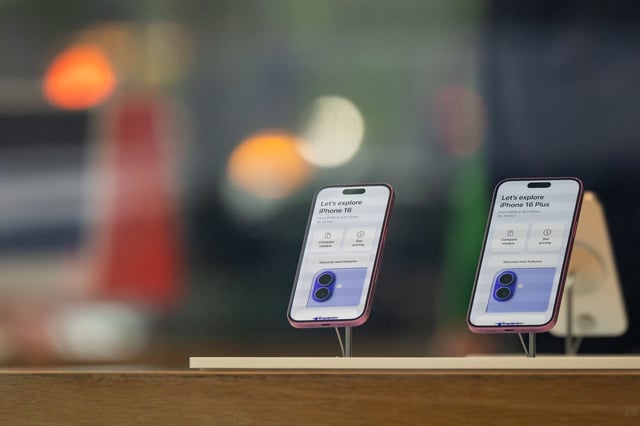 The iPhone 16 and iPhone 16 Plus smartphones at an Apple store in New York on May 23, 2025.