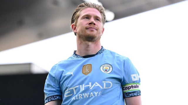 Kevin De Bruyne hatte nach dem City-Aus zwei Angebote aus der Premier League.