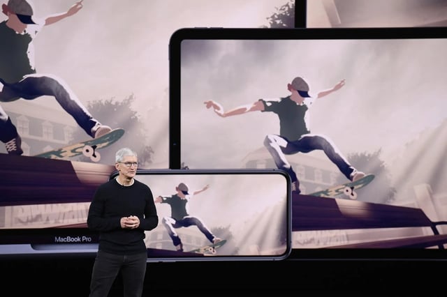 Chief Executive Officer Tim Cook speaks about Apple Arcade. (David Paul Morris/Bloomberg)