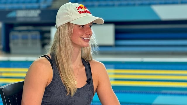 Summer McIntosh speaks with CBC Sports' Brittany MacLean Campbell at the Toronto Pan Am Centre on Tuesday, where she confirmed she is joining famed coach Bob Bowman's program in Texas as she eyes five gold medals at the L.A. Olympics in 2028.