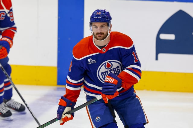 May 27, 2025; Edmonton, Alberta, CAN; Edmonton Oilers left wing Zach Hyman (18) skates in warmup prior to the game against the Dallas Stars in game four of the Western Conference Final of the 2025 Stanley Cup Playoffs at Rogers Place. Hyman leaves game in first period and will not return. Mandatory Credit: Perry Nelson-Imagn Images/File Photo