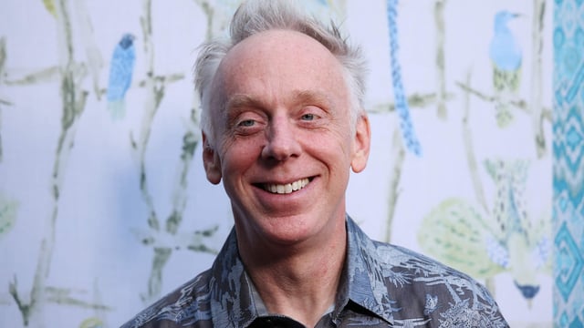 Mike White, creator of HBO’s The White Lotus, returns to compete in Survivor 50. His estimated net worth is $20 million. (Photo by Michael Tran / AFP)