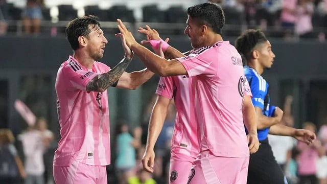 Lionel Messi and Luis Suárez