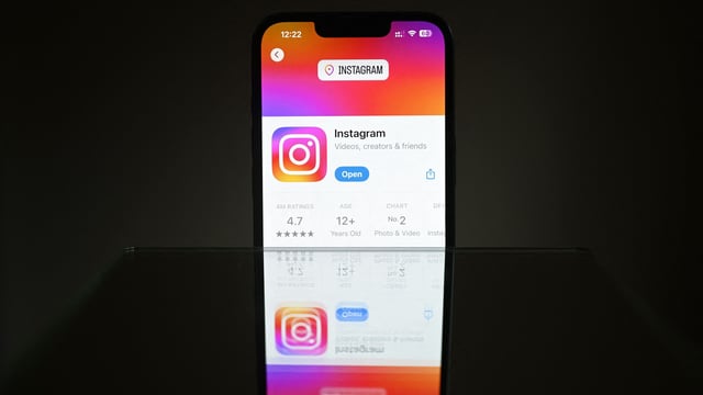 Google has stated that Instagram is responsible for the rapid battery drain issue in many Android devices. 