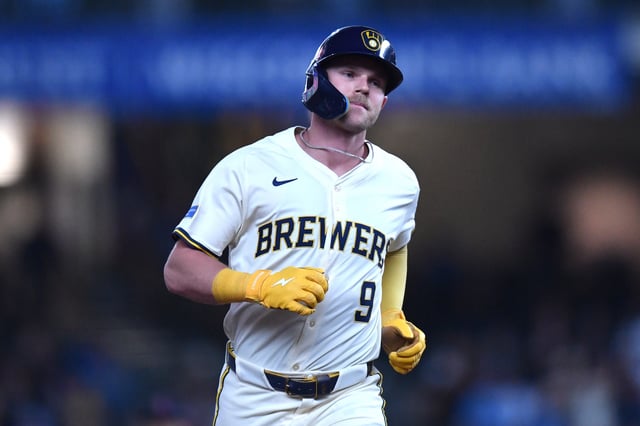 May 28, 2025; Milwaukee, Wisconsin, USA; Milwaukee Brewers first baseman Jake Bauers (9) rounds the bases after hitting a home run during the third inning against the Boston Red Sox at American Family Field. Mandatory Credit: Patrick Gorski-Imagn Images