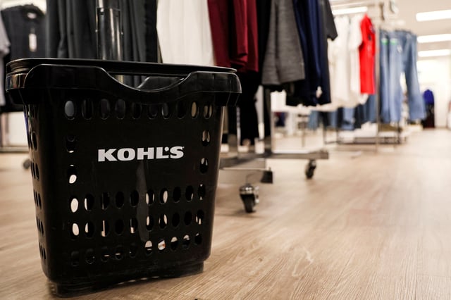 The Kohl’s label is seen on a shopping basket in a Kohl’s department store in the Brooklyn borough of New York, U.S., January 25, 2022.  REUTERS/Brendan McDermid/File Photo