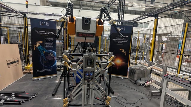 AlbaTRUSS Single Transporter at UKAEA's Culham Campus - Image Credit: Space Solar