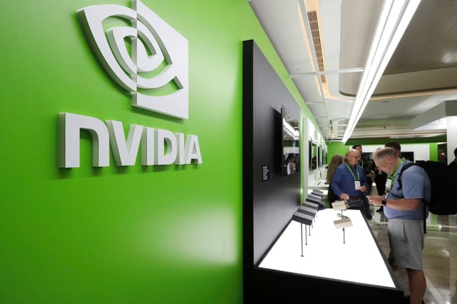 People look at Nvidia’s new products during the Computex 2025 exhibition in Taipei, Taiwan, May 21, 2025. Photo: AP