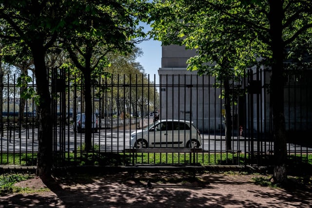 Les ZFE doivent, pour être acceptées et donc efficaces, être combinées avec une politique d’électrification du parc automobile pour ceux qui en ont le plus besoin.