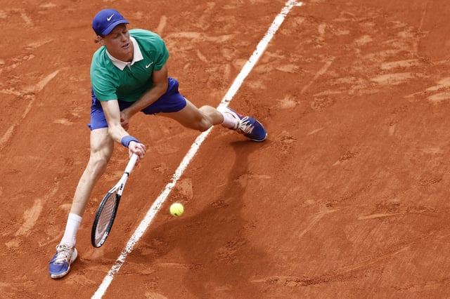Tennis - French Open - Roland Garros, Paris, France - May 29, 2025 Italy's Jannik Sinner in action during his second round match against France's Richard Gasquet REUTERS/Stephanie Lecocq
