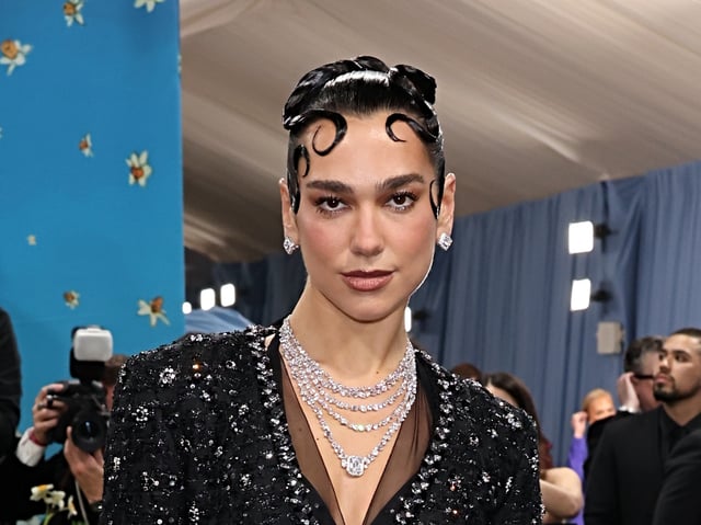 NEW YORK, NEW YORK - MAY 05: Dua Lipa attends the 2025 Met Gala Celebrating "Superfine: Tailoring Black Style" at Metropolitan Museum of Art on May 05, 2025 in New York City. (Photo by John Shearer/WireImage)