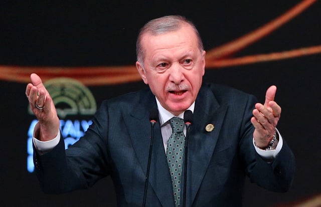Turkish President Tayyip Erdogan addresses the audience at Antalya Diplomacy Forum in Antalya, Turkey, April 11, 2025. REUTERS/Kaan Soyturk/File Photo